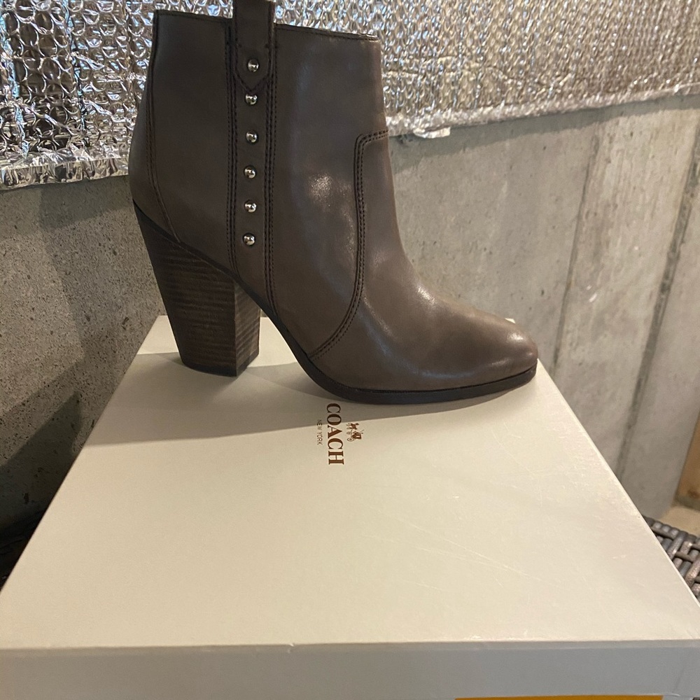 Coach Haven ankle boots in Smoke, 9